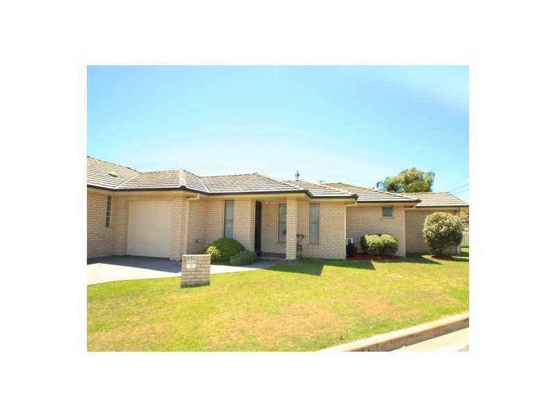 14a Hume Blvd, Killarney Vale NSW 2261