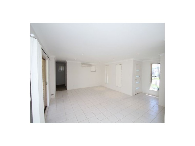 14a Hume Blvd, Killarney Vale NSW 2261