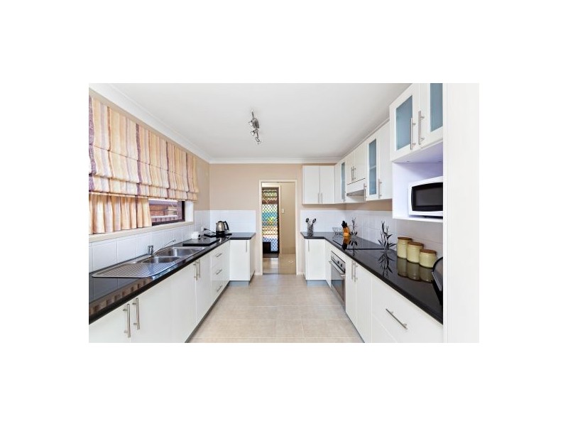 25 Golflinks Drive, Watanobbi NSW 2259