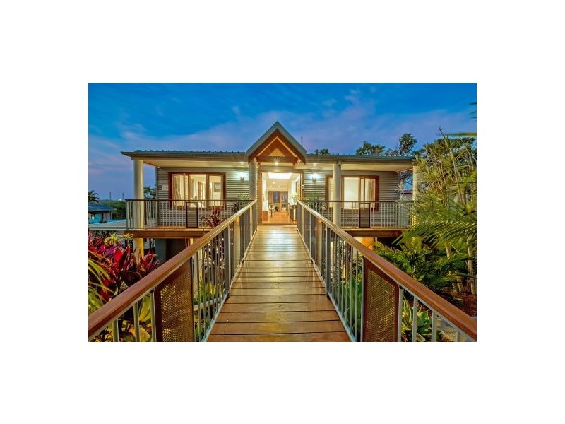 33 Kailua Avenue, Budgewoi NSW 2262