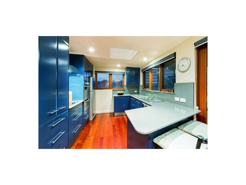 33 Kailua Avenue, Budgewoi NSW 2262