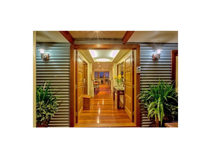 33 Kailua Avenue, Budgewoi NSW 2262