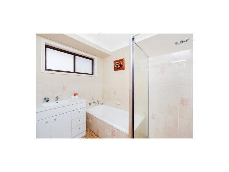 32 Huene Avenue, Budgewoi NSW 2262