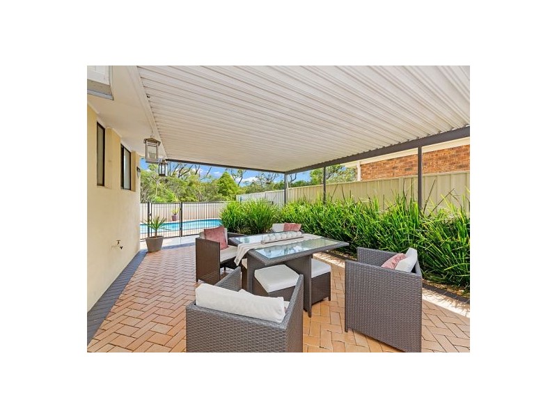 17 Lady Penrhyn Close, Bateau Bay NSW 2261