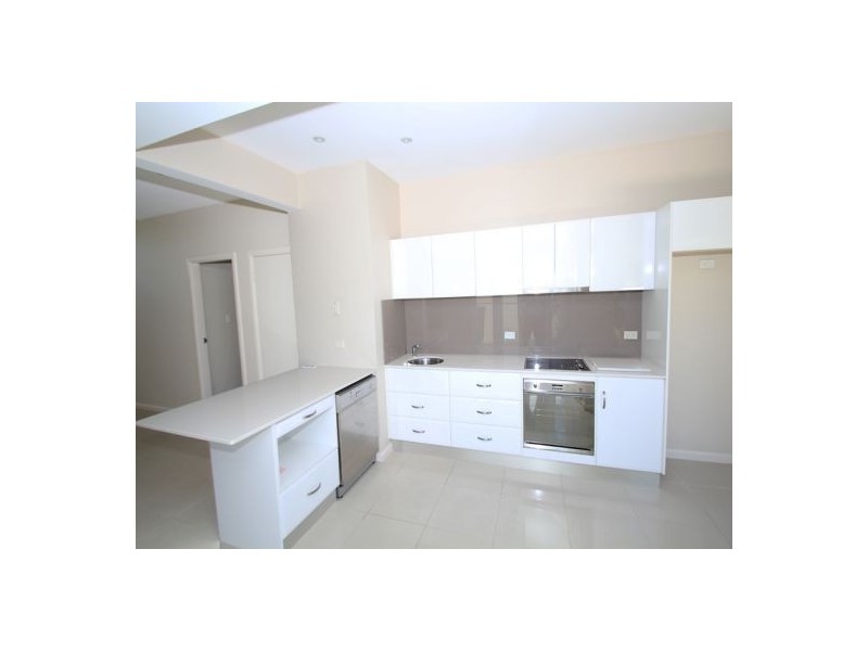 2/47 Ferndale St, Killarney Vale NSW 2261