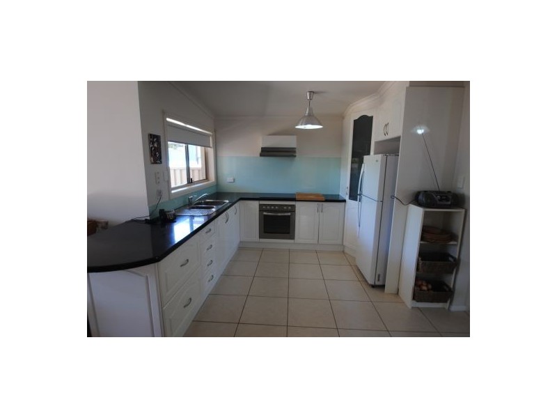 20A Hammond Road, Toukley NSW 2263