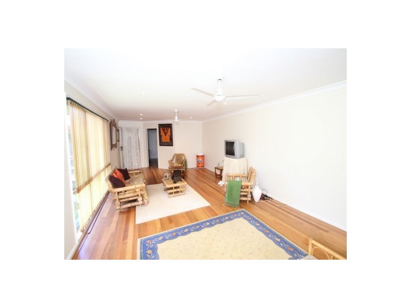 1 Panorama Parade, Berkeley Vale NSW 2261