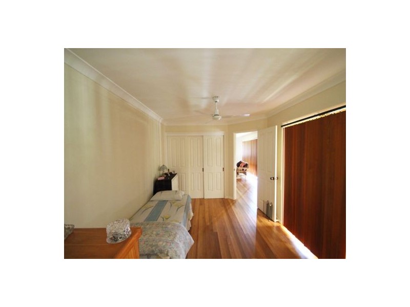 1 Panorama Parade, Berkeley Vale NSW 2261