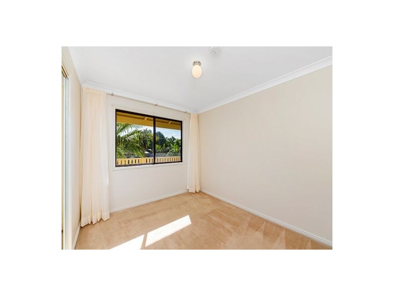 315 Lakedge Ave, Berkeley Vale NSW 2261