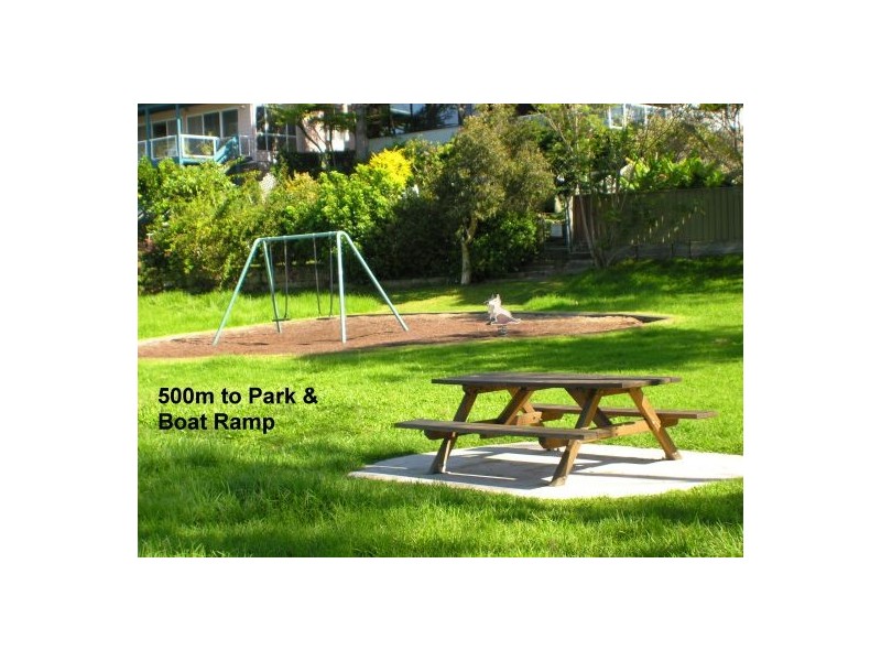 24 Sadie Avenue, Gorokan NSW 2263