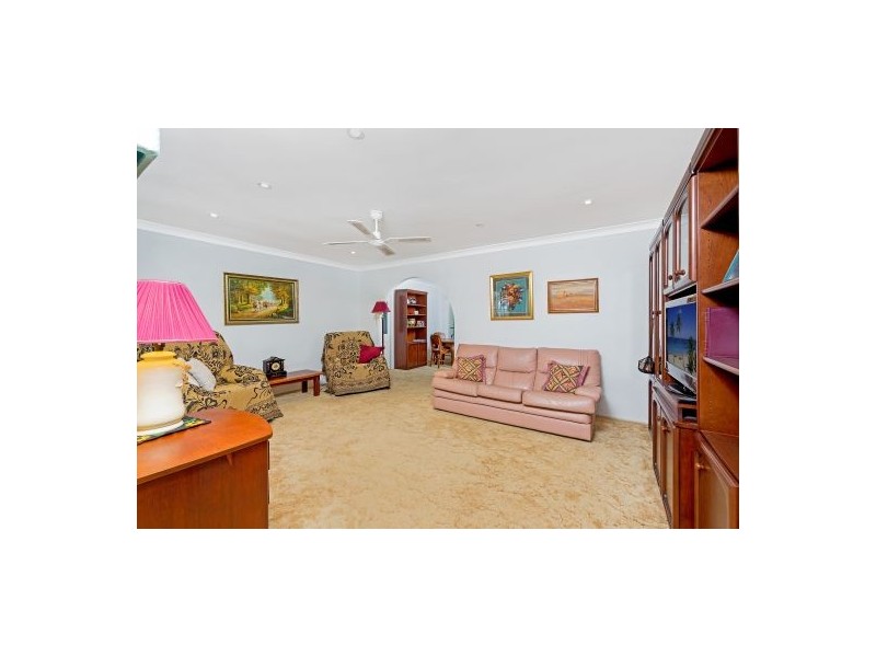 7 Craigie Avenue, Kanwal NSW 2259