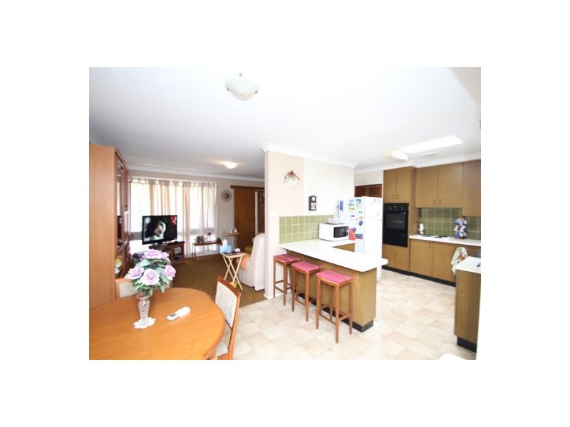 1 Panorama Parade, Berkeley Vale NSW 2261