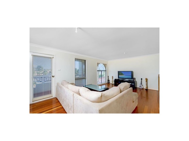 10 Highberry Street, Woongarrah NSW 2259