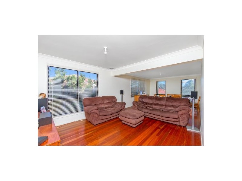 10 Highberry Street, Woongarrah NSW 2259