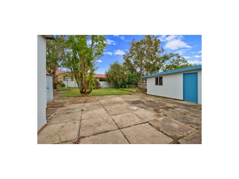 6 Manoa Road, Budgewoi NSW 2262