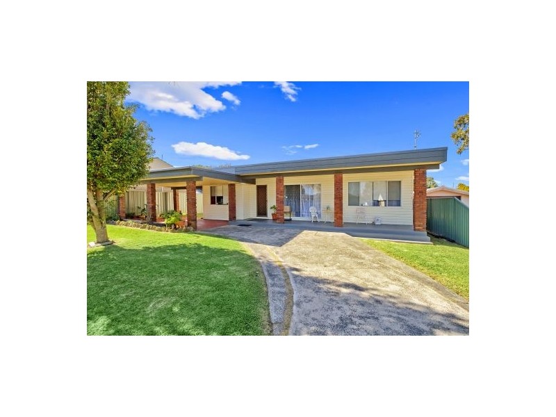 21 Rolfe Avenue, Kanwal NSW 2259