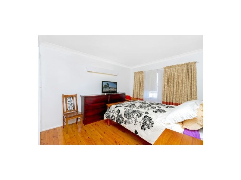 21 Rolfe Avenue, Kanwal NSW 2259