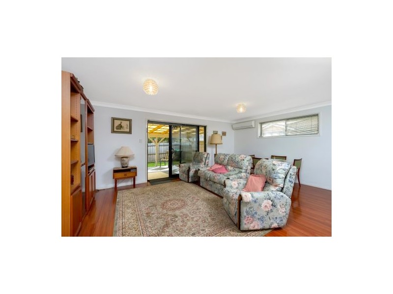 5 Nichols Avenue, Gorokan NSW 2263