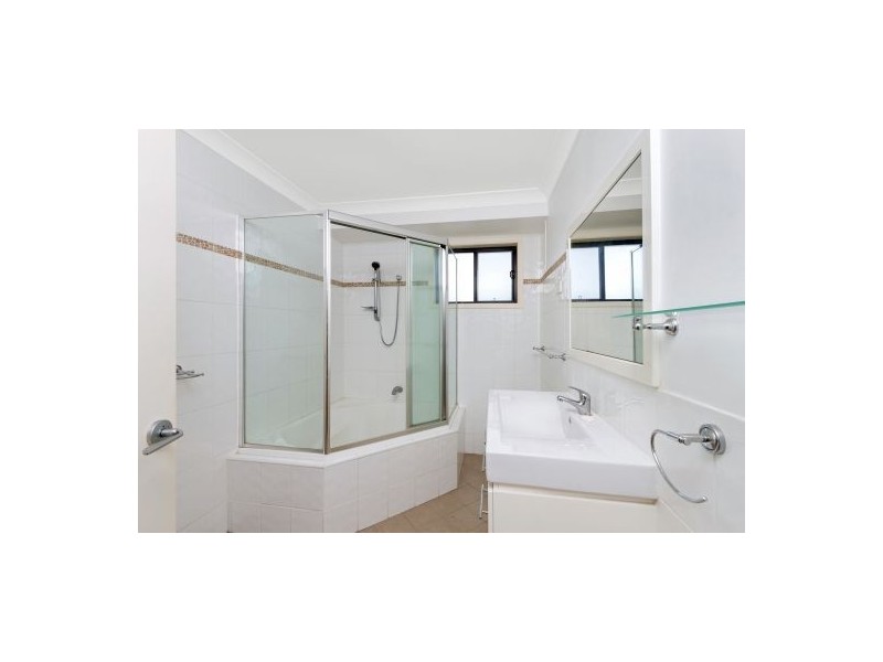 5 Nichols Avenue, Gorokan NSW 2263