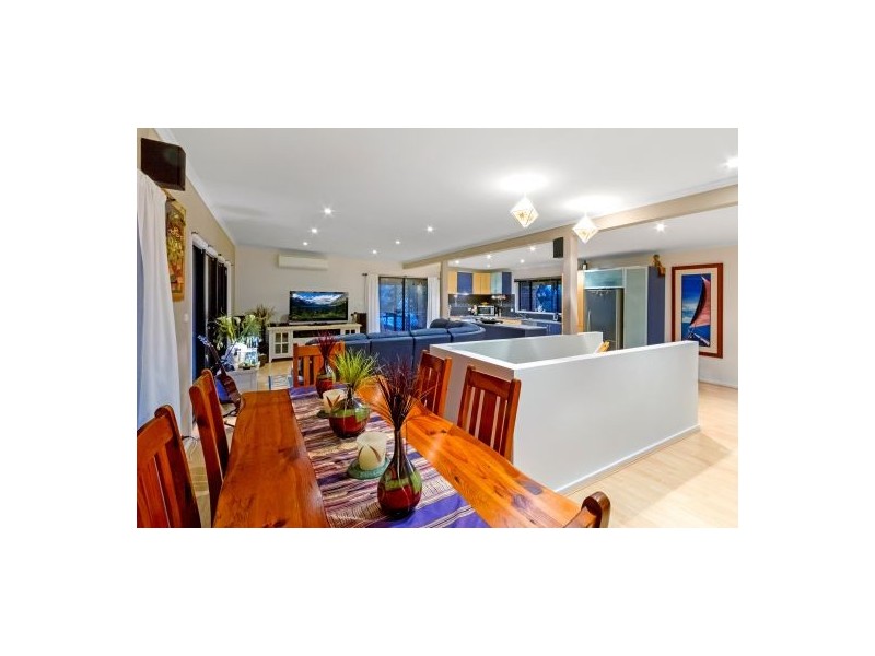 40 Lauren Avenue, Lake Munmorah NSW 2259