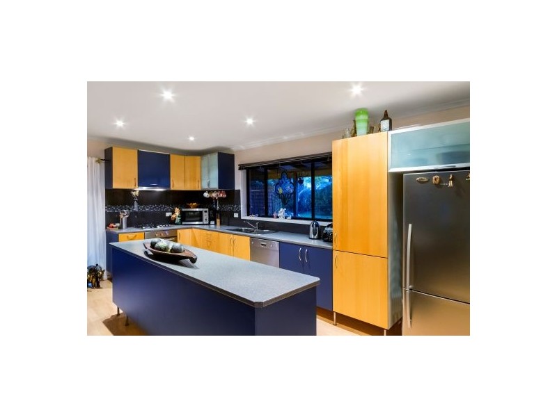 40 Lauren Avenue, Lake Munmorah NSW 2259