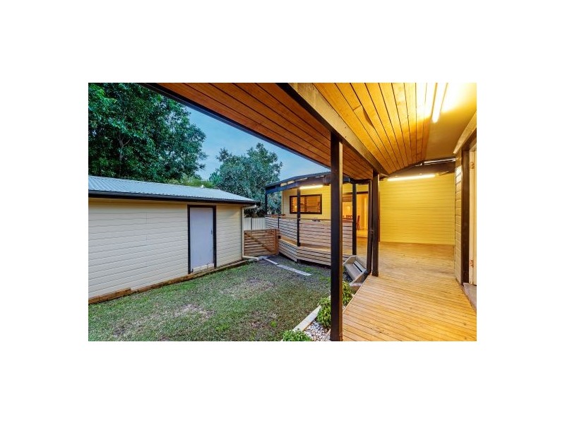 180 Manoa Road, Budgewoi NSW 2262