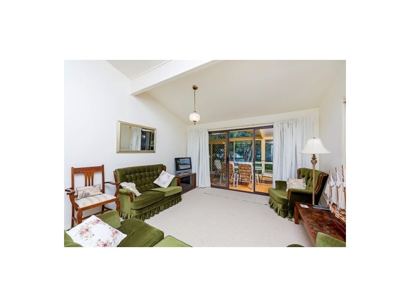 56 Leonard Avenue, Toukley NSW 2263