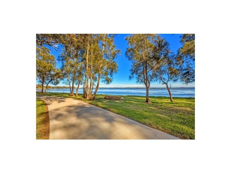 56 Leonard Avenue, Toukley NSW 2263