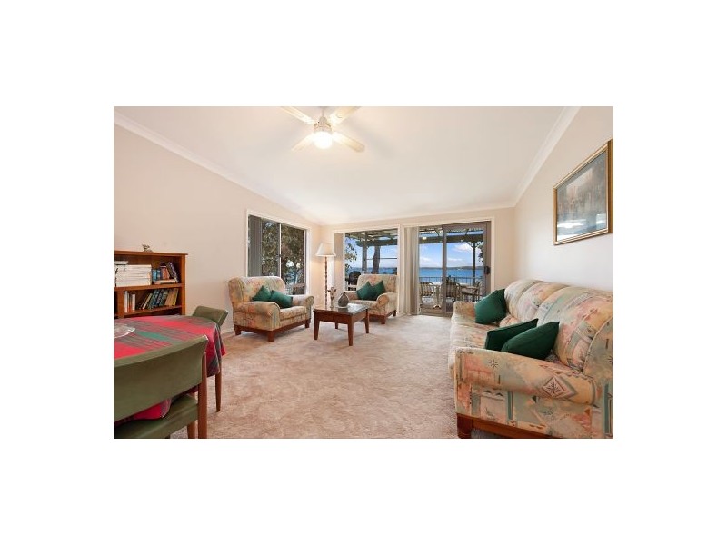 170 Buff Point Ave, Buff Point NSW 2262