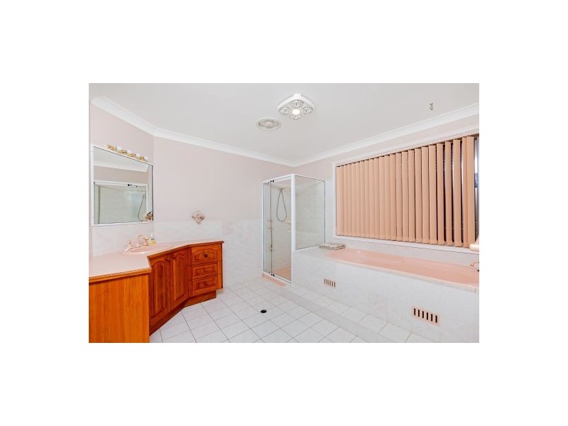 170 Buff Point Ave, Buff Point NSW 2262