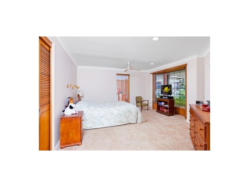 170 Buff Point Ave, Buff Point NSW 2262