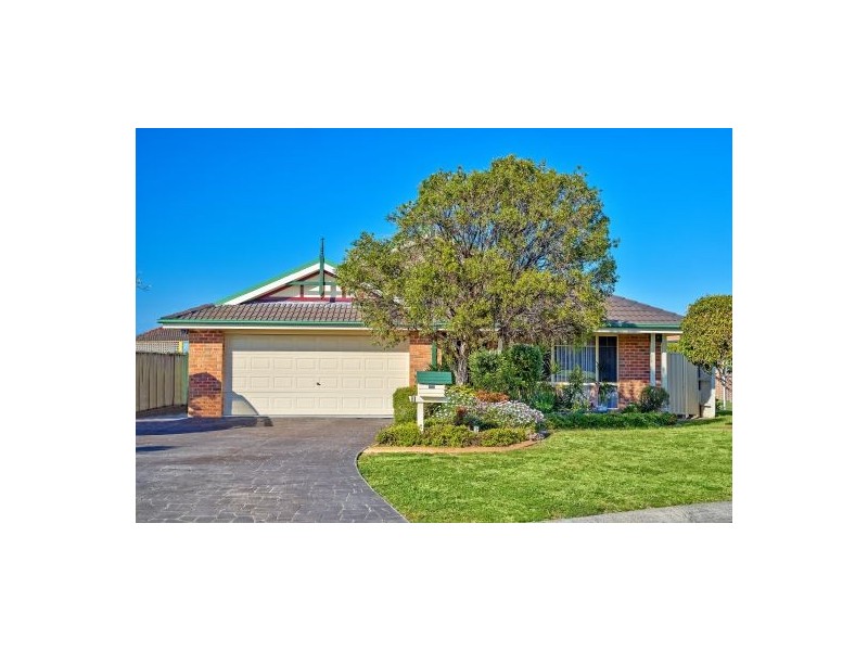 11 Tomaree Crescent, Woongarrah NSW 2259