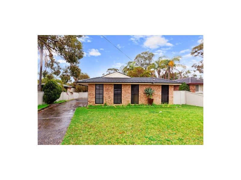 33 Goobarabah Avenue, Lake Haven NSW 2263