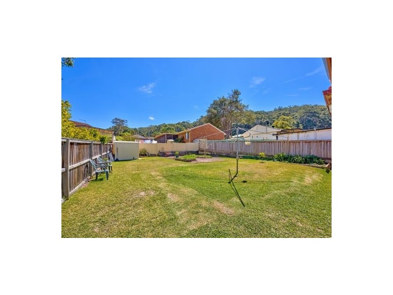 1 Algona Avenue, Kincumber NSW 2251