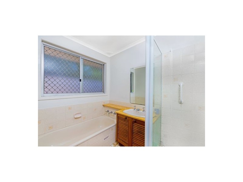 1 Algona Avenue, Kincumber NSW 2251