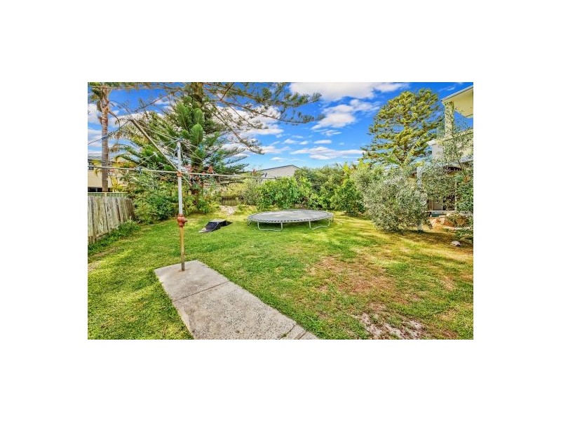 10 Soldiers Point Drive, Norah Head NSW 2263
