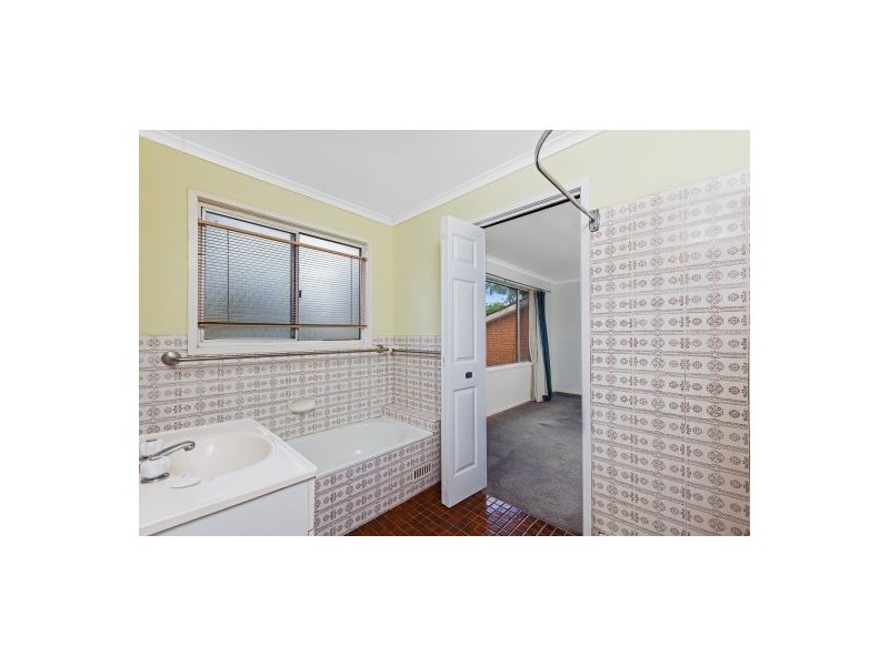 24 Springall Avenue, Kanwal NSW 2259