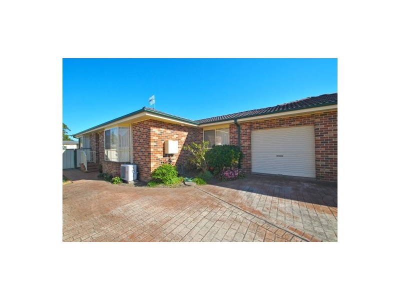 2/26 Athol Street, Toukley NSW 2263