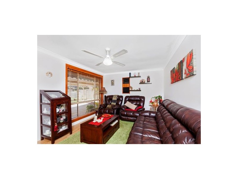 2 Kingston Road, Kanwal NSW 2259