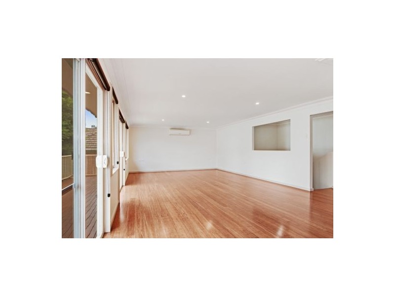 42 Woodland Parkway, Buff Point NSW 2262