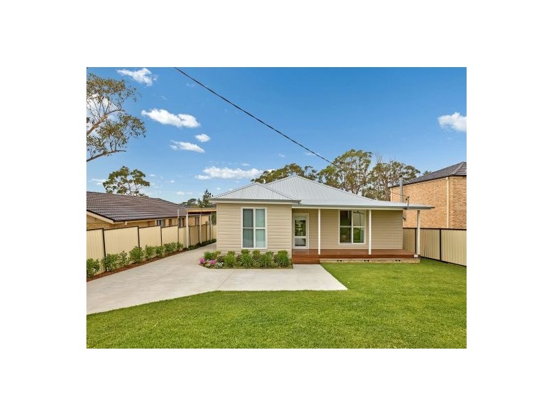 60 Pacific Highway, Doyalson NSW 2262