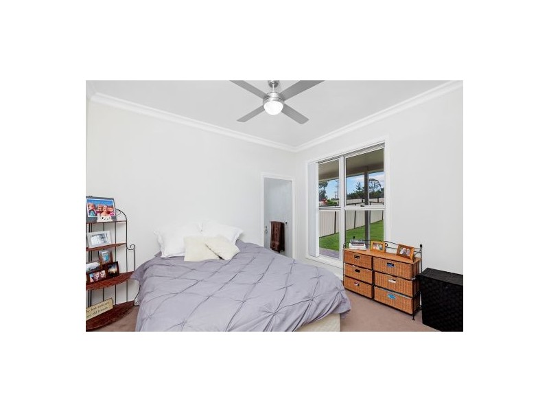 60 Pacific Highway, Doyalson NSW 2262