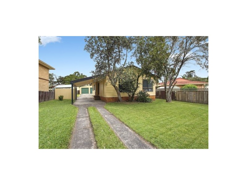 180 Tuggerawong Road, Wyongah NSW 2259