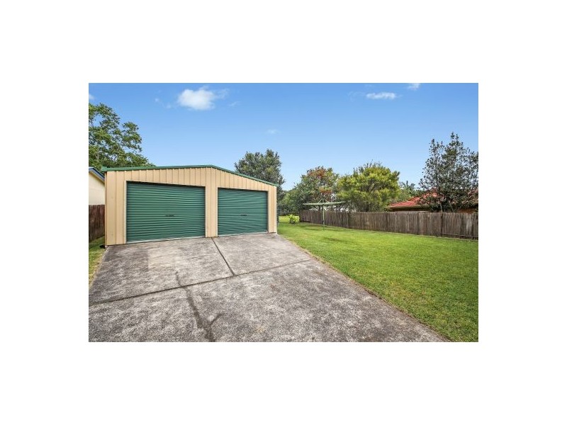 180 Tuggerawong Road, Wyongah NSW 2259
