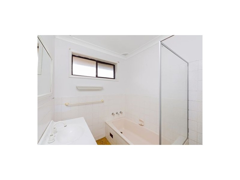 42 Seventh Avenue, Toukley NSW 2263