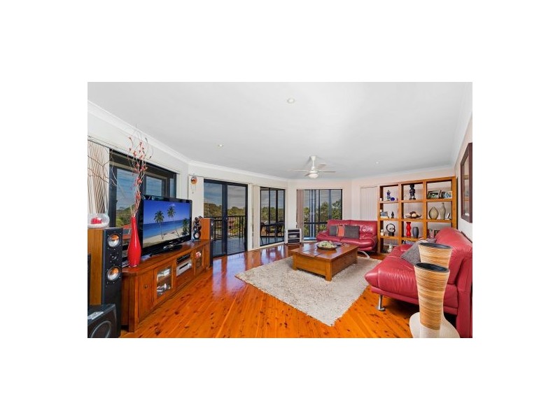 4 Kailua Avenue, Budgewoi NSW 2262