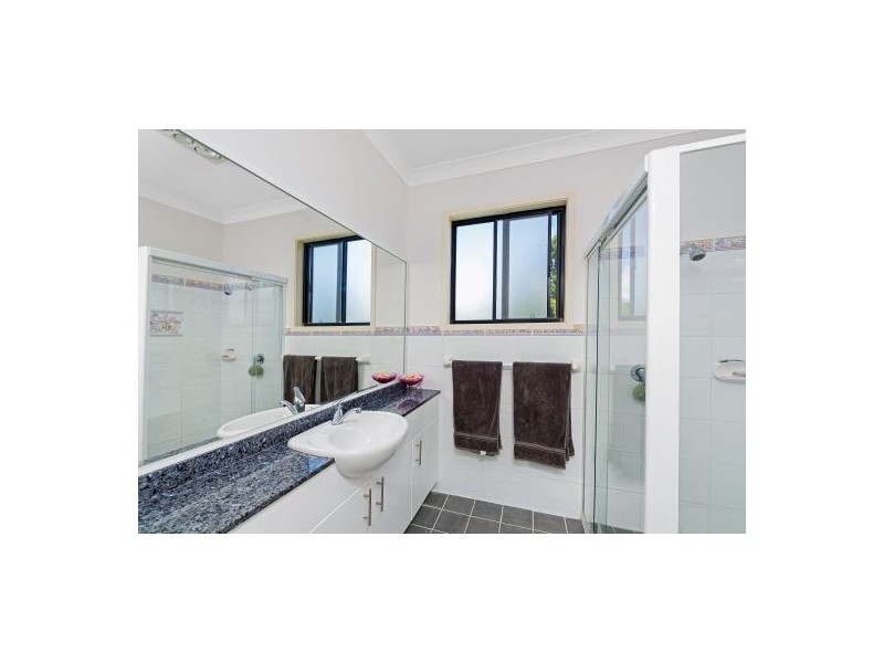 4 Kailua Avenue, Budgewoi NSW 2262