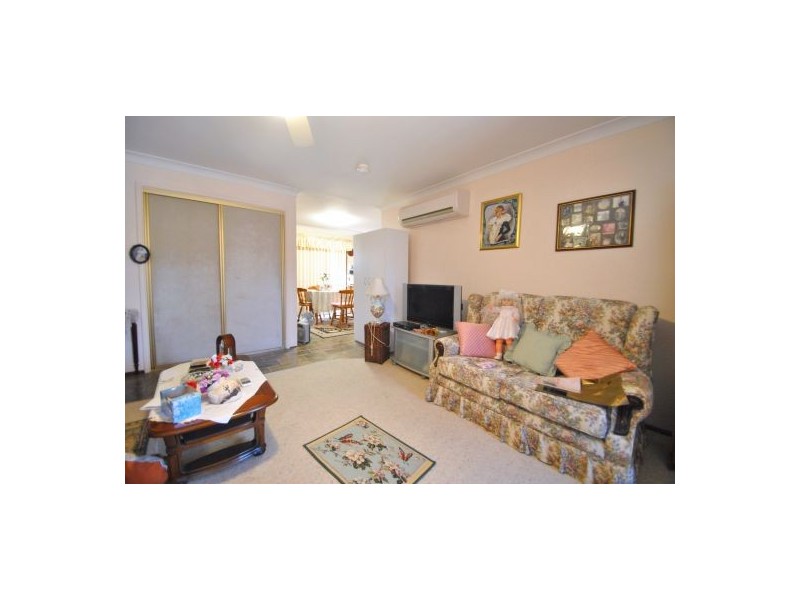 2/1-3 Athol Street, Toukley NSW 2263