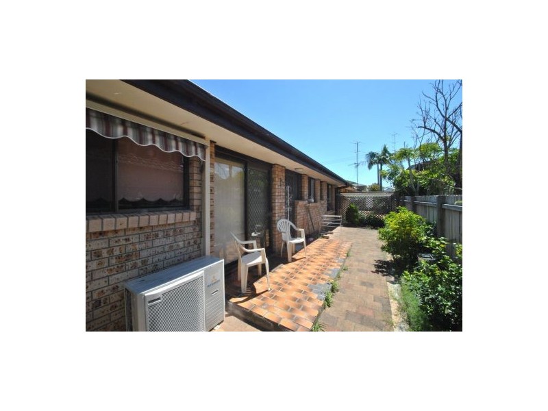 2/1-3 Athol Street, Toukley NSW 2263