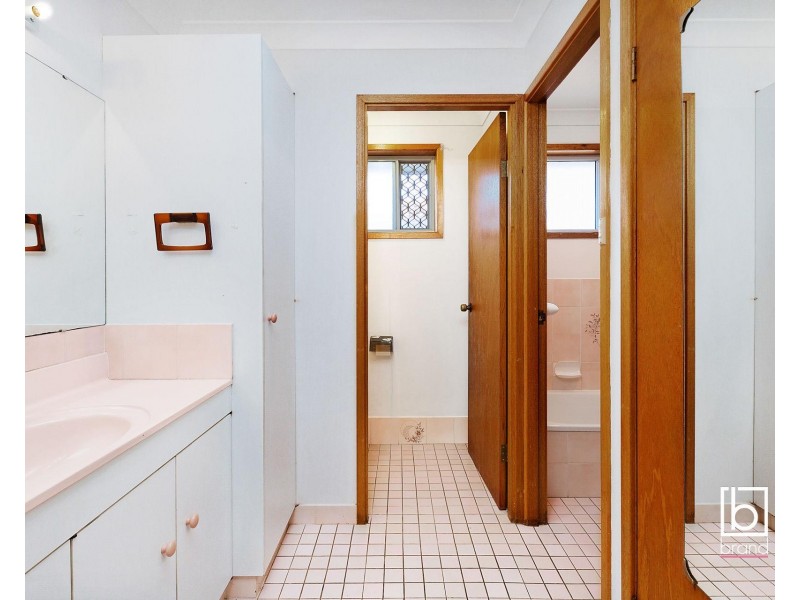 32 Second Avenue, Toukley NSW 2263